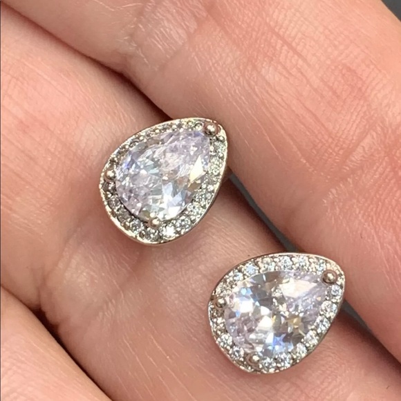 Vintage pear shape cz sterling silver earrings like new - Picture 5 of 9